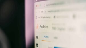 SEO vs SEA : quelle stratégie choisir ?